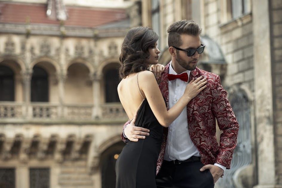 色気のある男性の特徴12選 セクシーで色っぽい 大人の色気 の出し方とは Smartlog 色気のある男性の特徴12選 セクシーで色っぽい 大人の色気 の出し方とは Smartlog