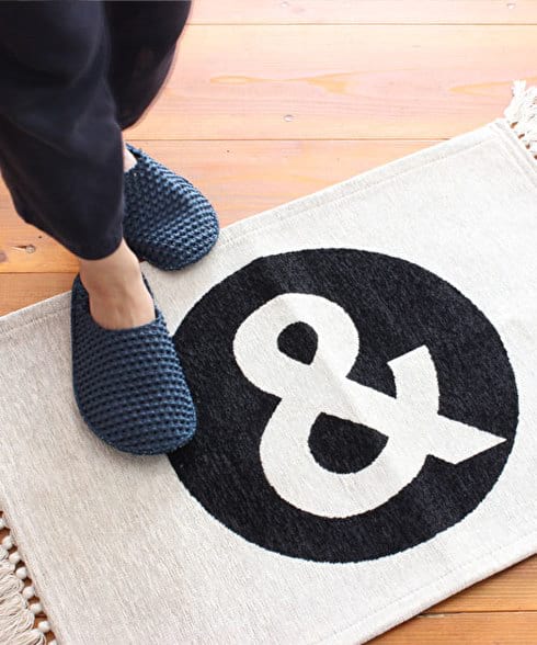 おしゃれな玄関マットならフリンジ付き