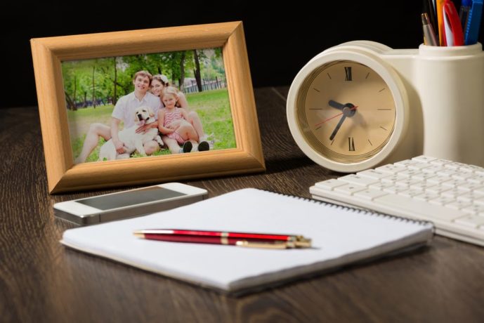 両親へのプレゼントは母の日・父の日にデジタルフォトフレーム