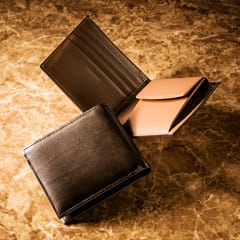 両親にプレゼントしたいのはココマイスターの財布