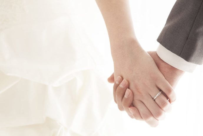 結婚祝いのプレゼントに贈るプレゼントはいらない